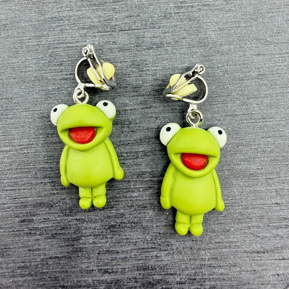 Earrings Clip On Dangle Green Frog Vintage Kawaii Novelty Whimsical Statement